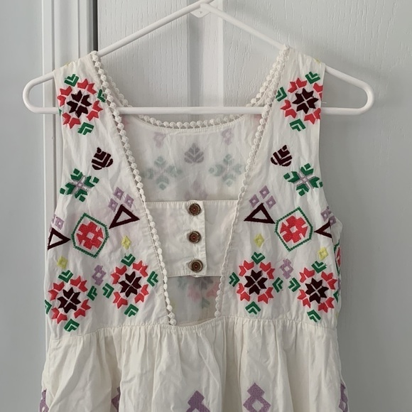 Anthropologie Embroidered Mini‎ Dress, XS cut out back - Picture 9 of 16